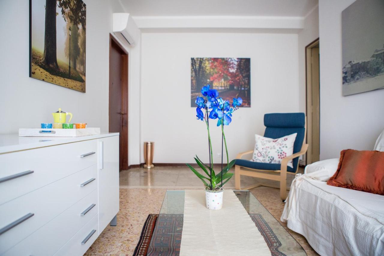 Parma A Due Passi Dal Duomo Apartment Εξωτερικό φωτογραφία